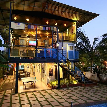 The Hosteller Lonavala Eksteriør bilde