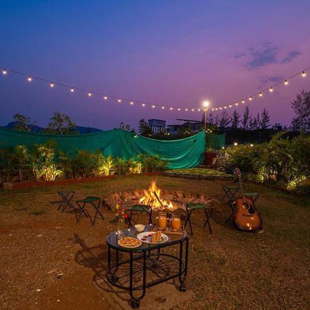 The Hosteller Lonavala Eksteriør bilde