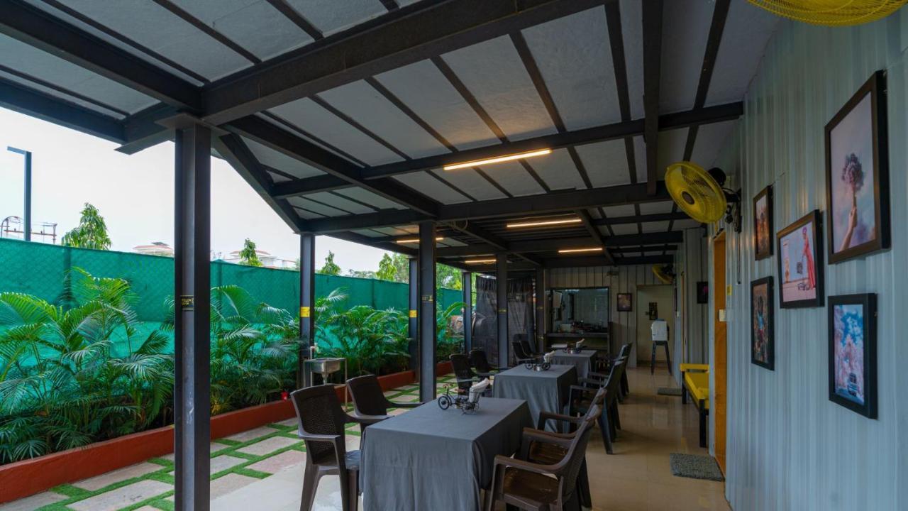 The Hosteller Lonavala Eksteriør bilde