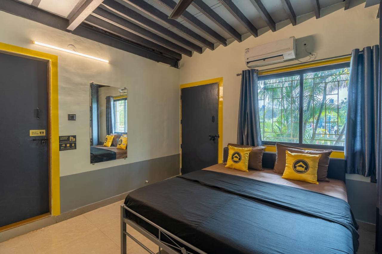 The Hosteller Lonavala Eksteriør bilde