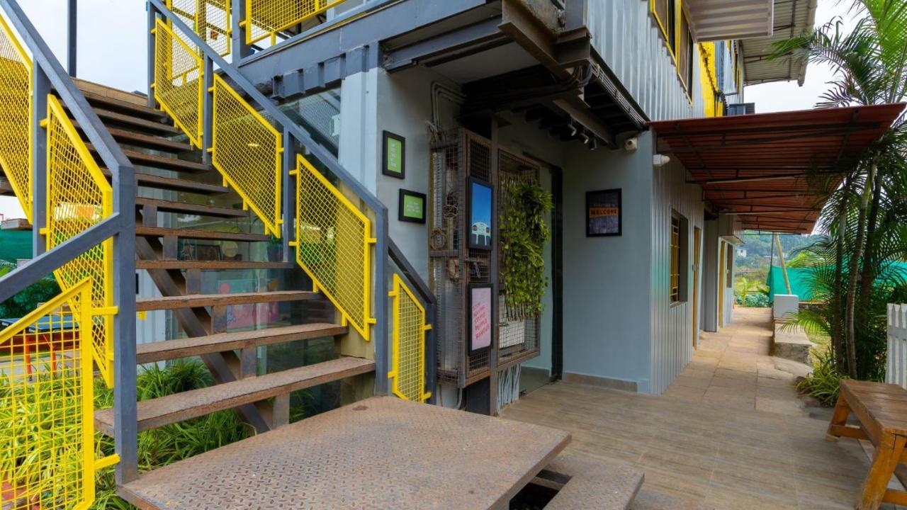 The Hosteller Lonavala Eksteriør bilde