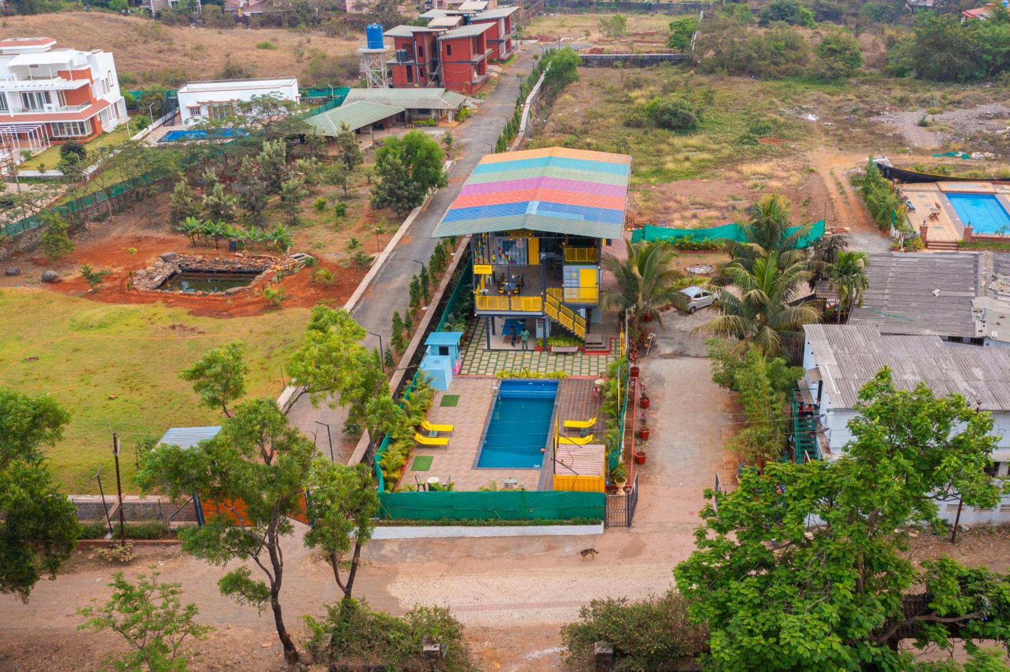The Hosteller Lonavala Eksteriør bilde